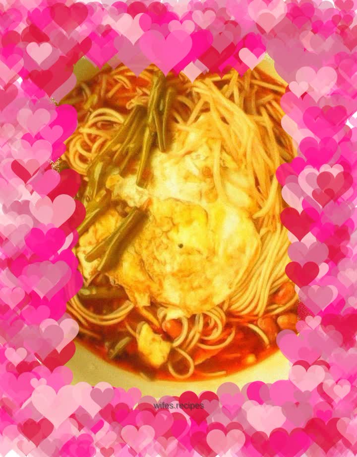 Hot and sour noodle soup