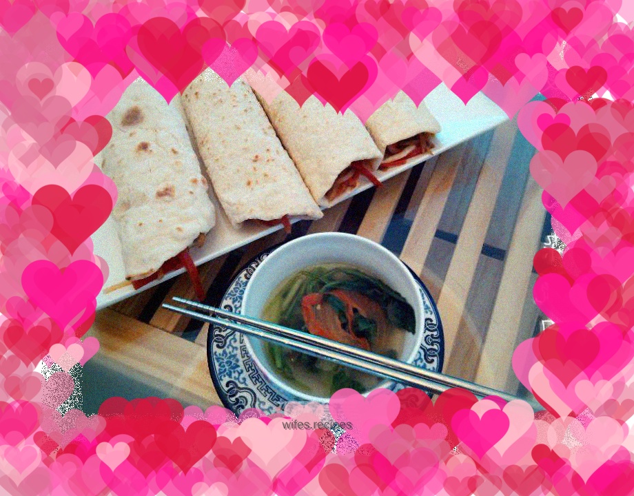 Assorted shredded pork rolls