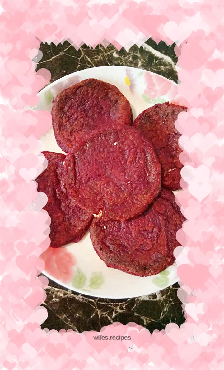 Pan-fried purple potato cake