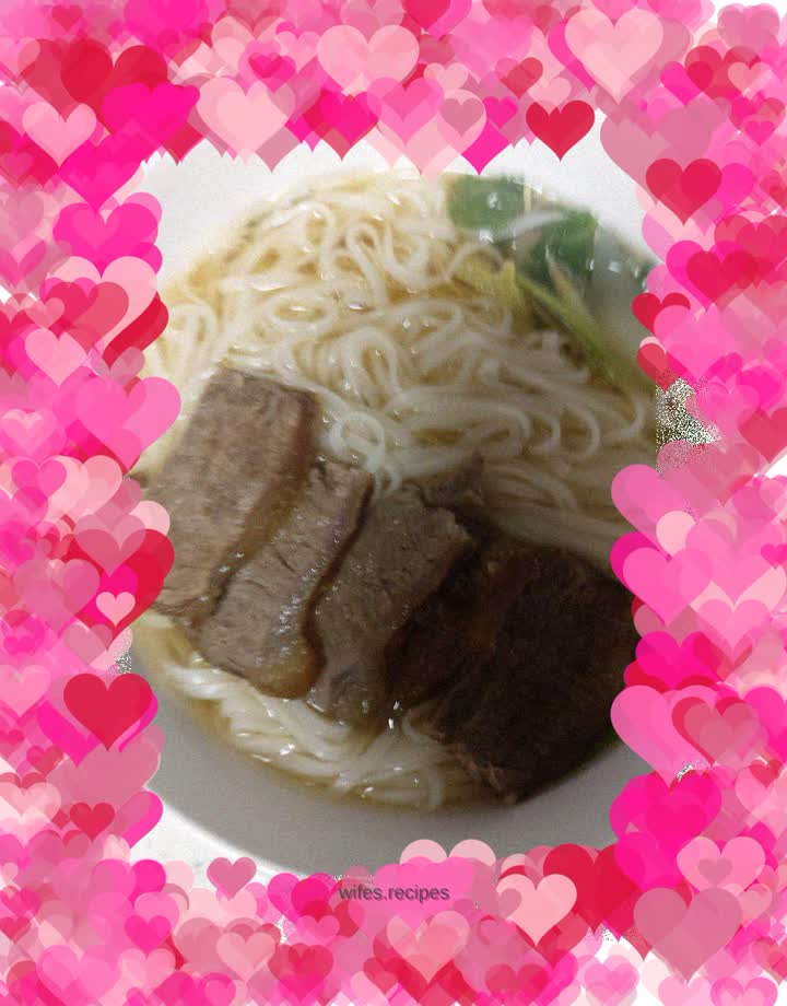 Coriander Beef Noodles