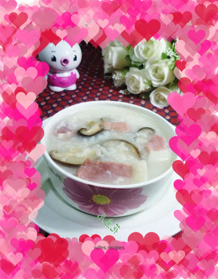 Mushroom, bacon and rice porridge