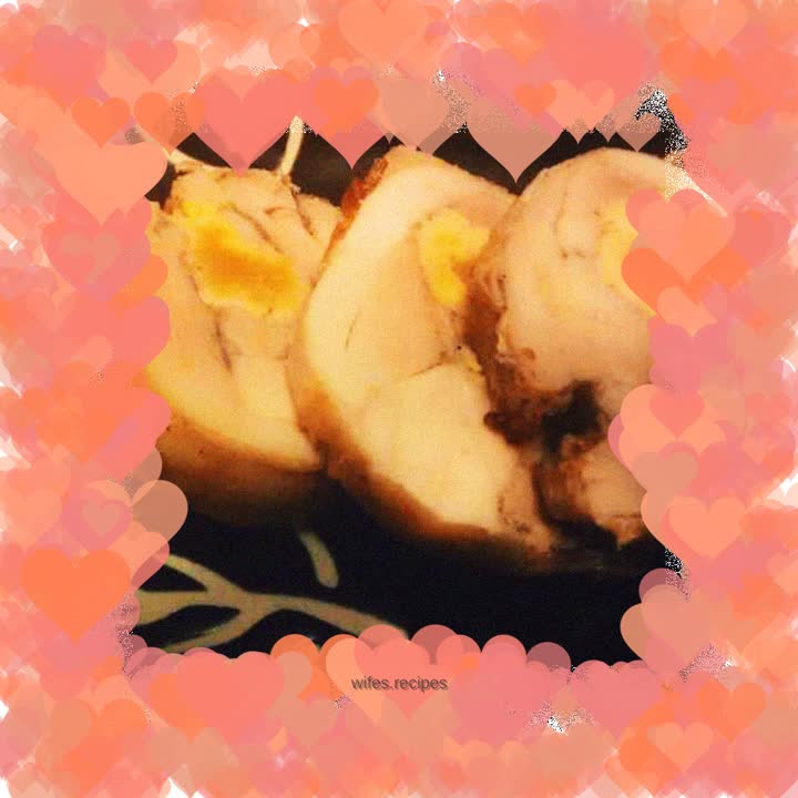 Chicken Legs and Egg Yolk Rolls