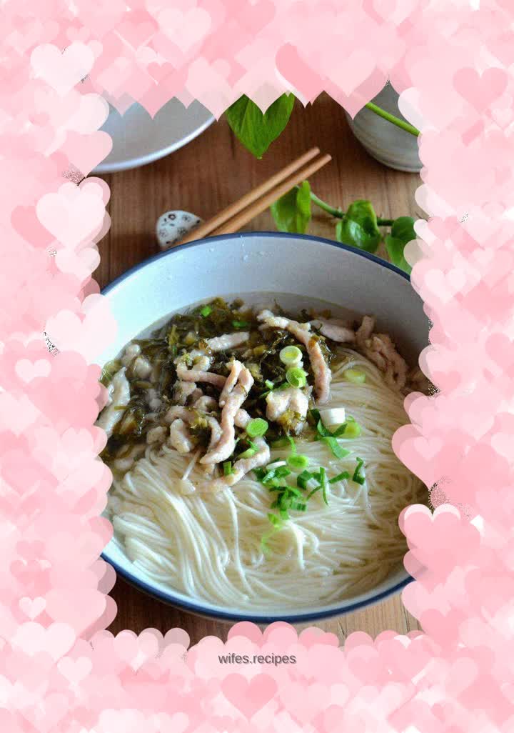 Shredded Pork Noodles with Pickled Vegetables