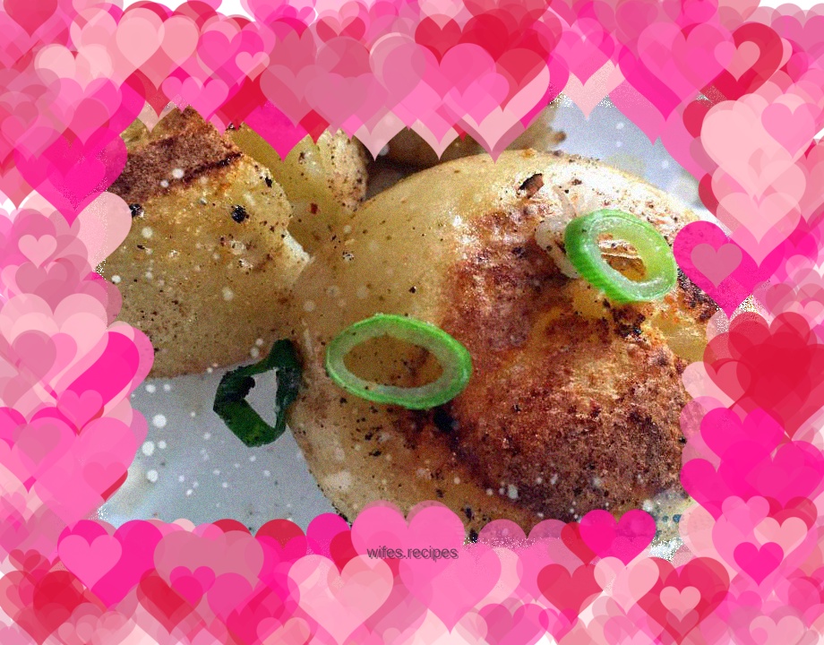 Pan-fried baby potatoes