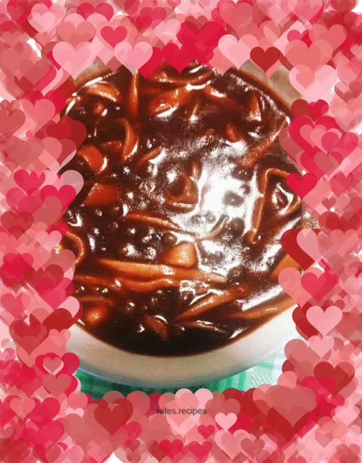 Northwest lentil noodles, also known as gray bean noodles