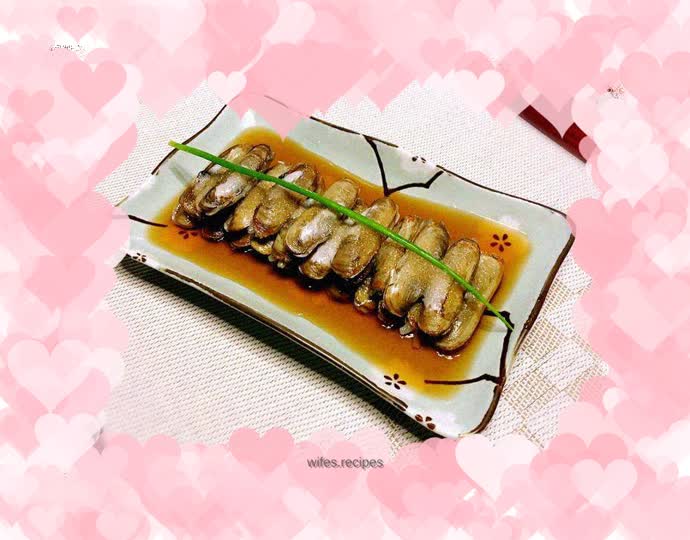 Drunk salty razor clam