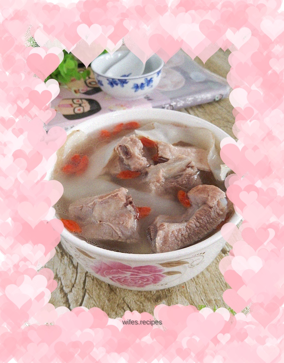 Yuzhu Pork Ribs Soup