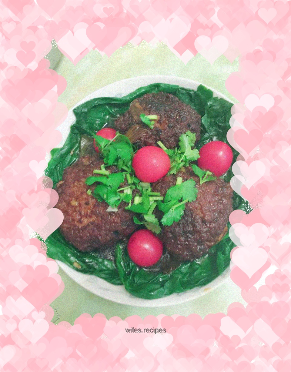 Braised large meatballs (Sixi meatballs) lion head