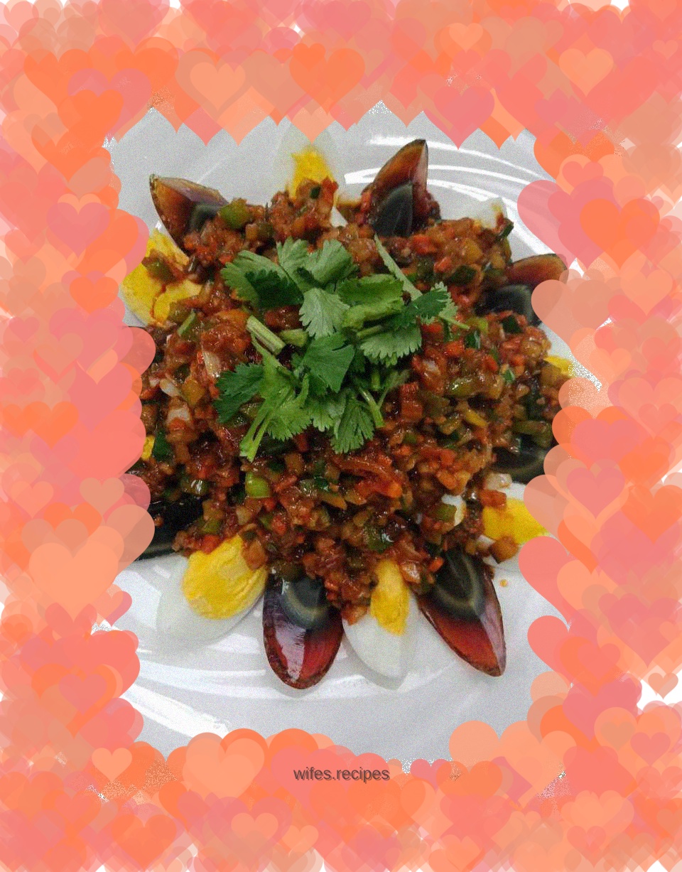 Eggs in sauce, a must-try dish for babies who like eggs