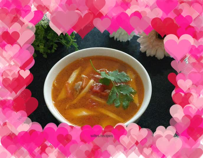 Tomato Shredded Pork and Wild Rice Soup