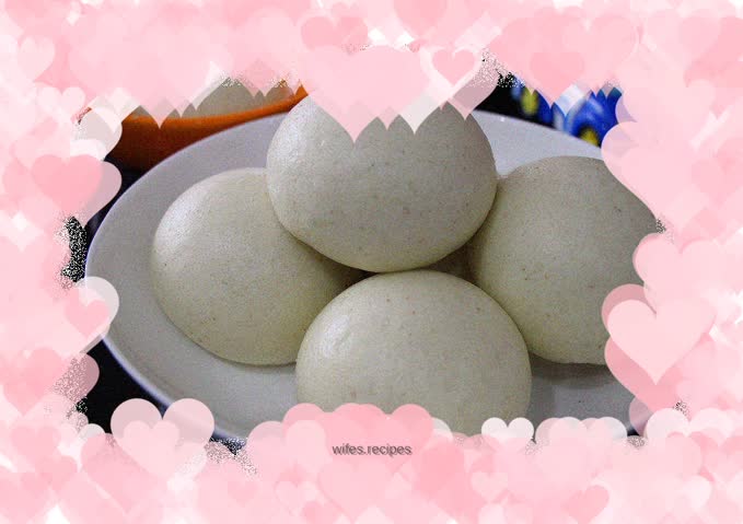 Make buckwheat steamed buns from coarse grains