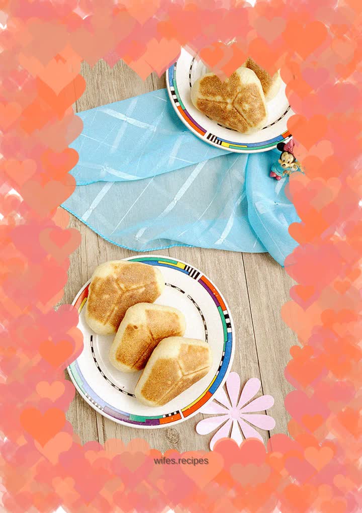 The sandwich machine does not make sandwiches: cheese sauce leg samosas