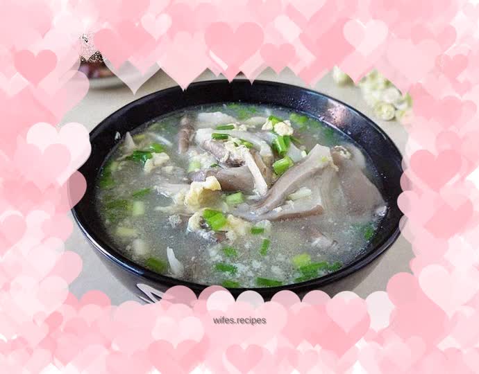 Mushroom and Egg Drop Soup