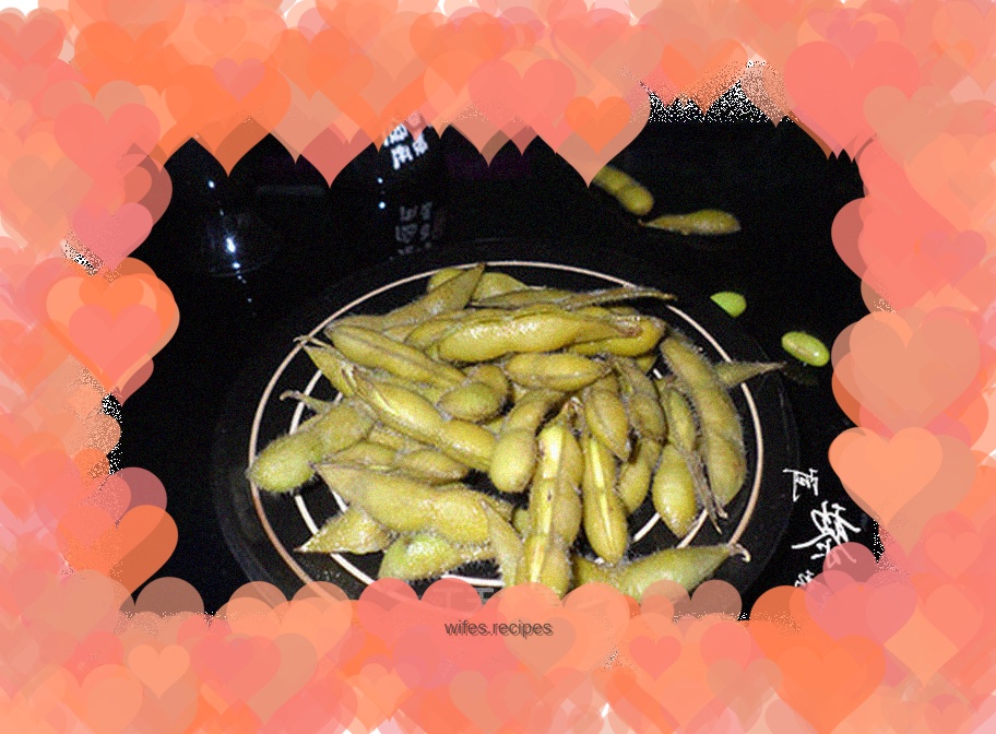 Must-have boiled edamame in summer
