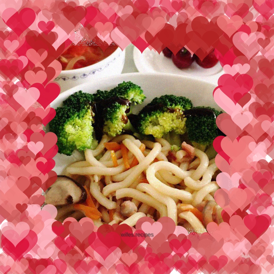 Assorted Stir-fried Udon