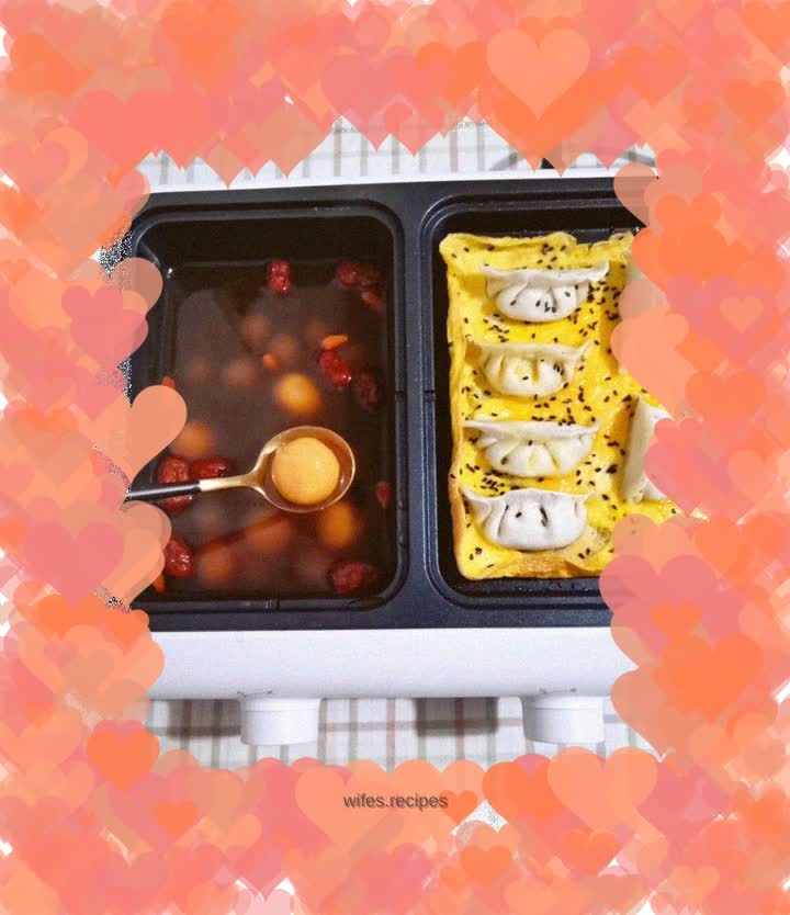 Egg fried dumplings VS glutinous rice balls