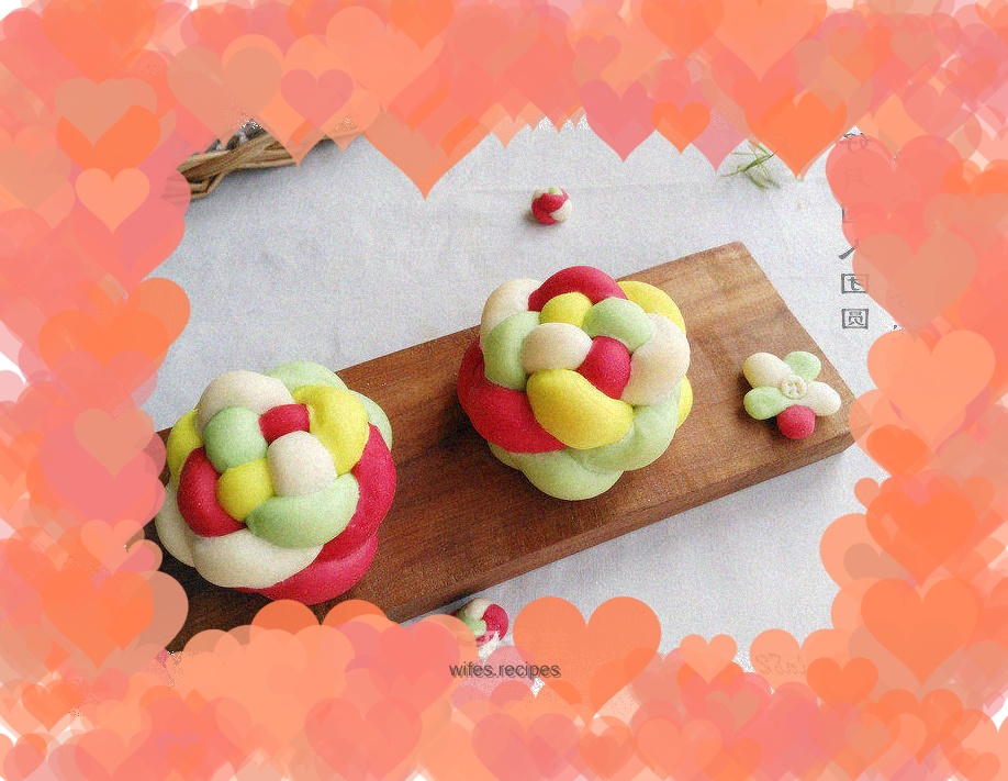 Reunion with flowers and full moon~Hydrangea bread with red bean paste