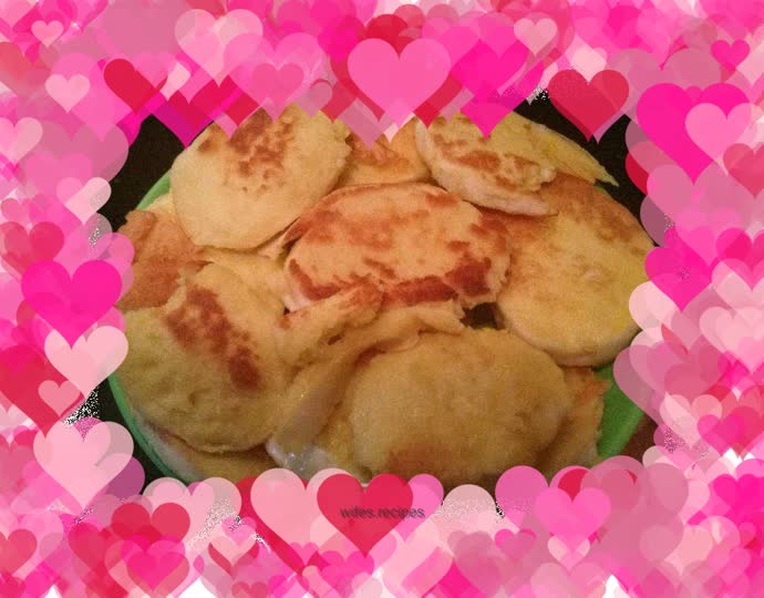 Soft fried steamed bun slices
