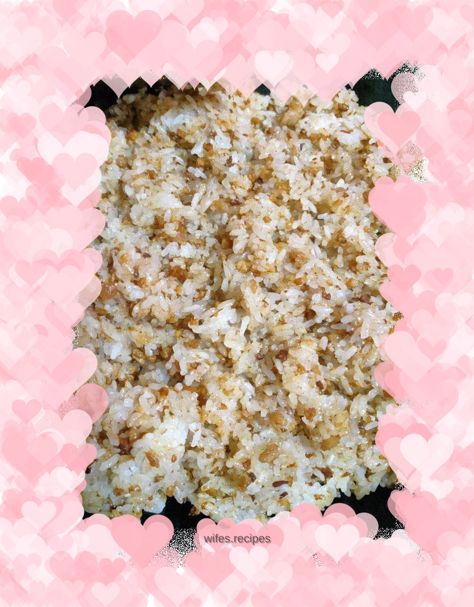 Lean meat and mushrooms mixed with glutinous rice