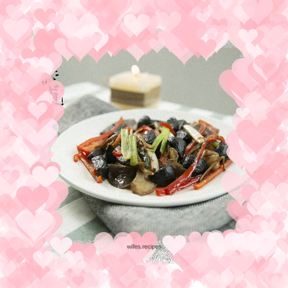 Stir-fried oyster mushrooms with black garlic