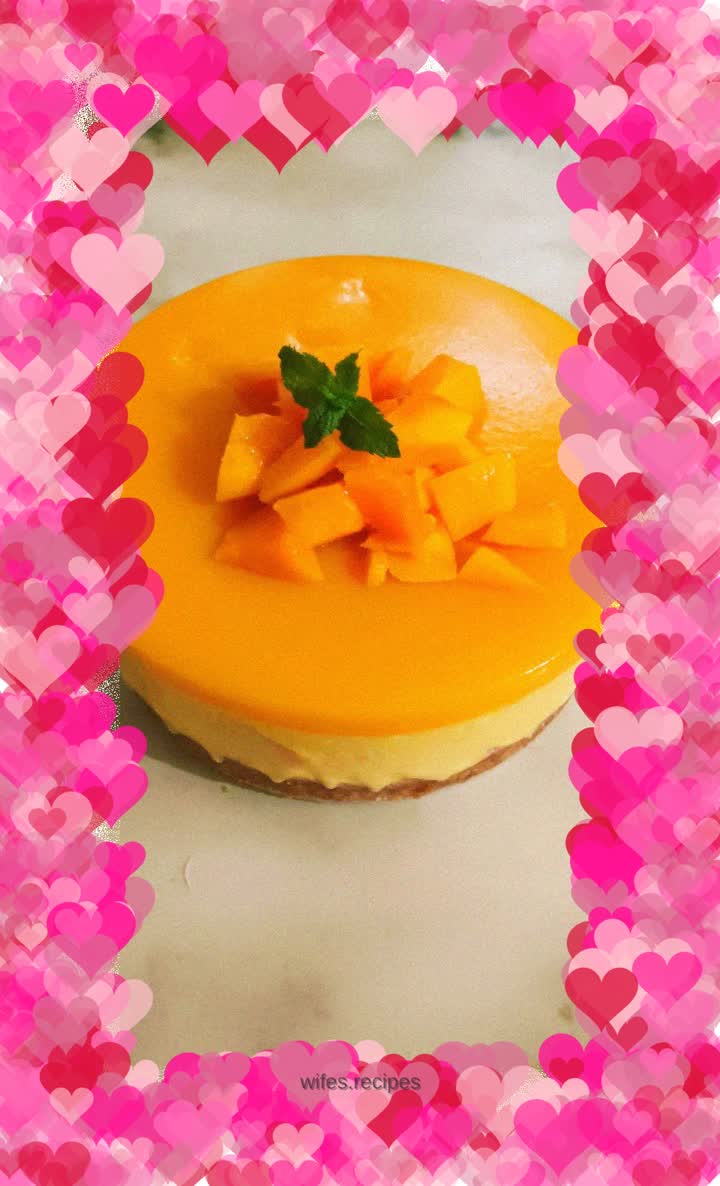 Six-inch mango mousse cake