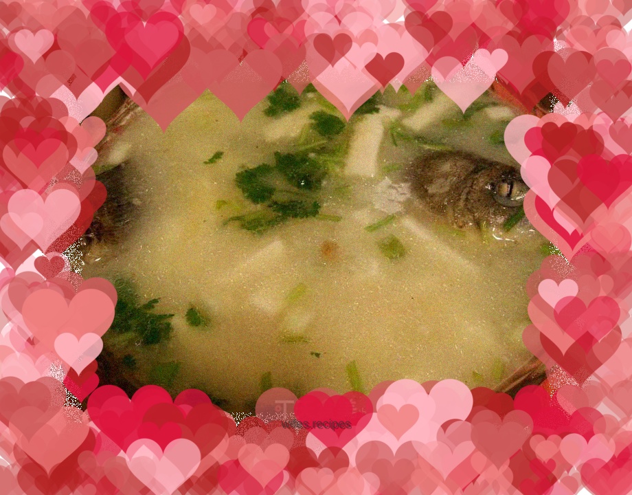 Crucian carp tofu soup