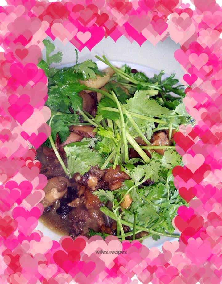 Braised lamb trotters