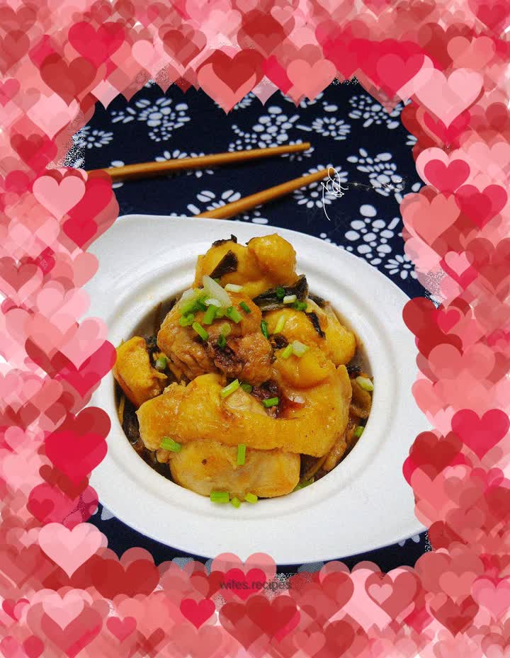 Stir-fried chicken with sauerkraut