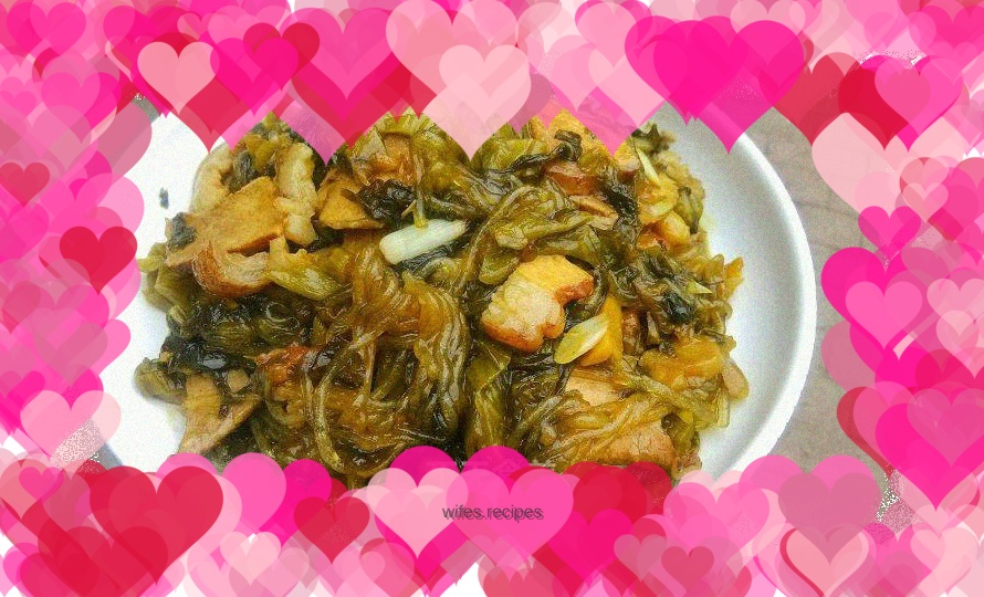 Sauerkraut and vermicelli meat