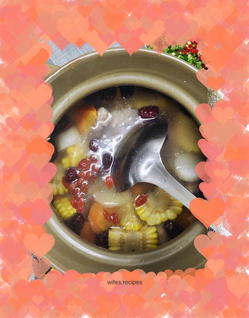 Delicious pork ribs soup