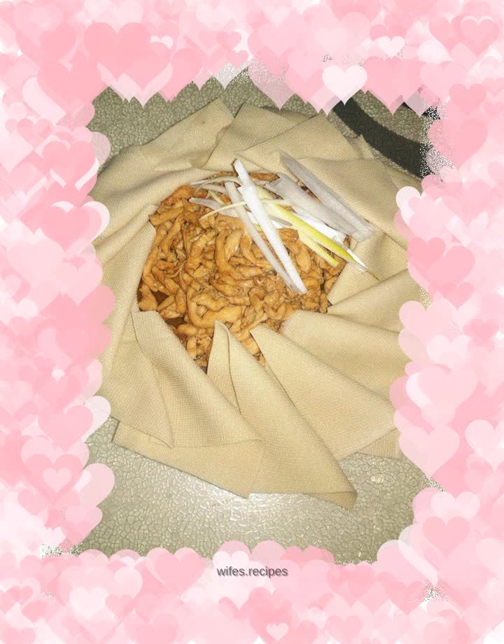 Shredded Chicken with Beijing Sauce