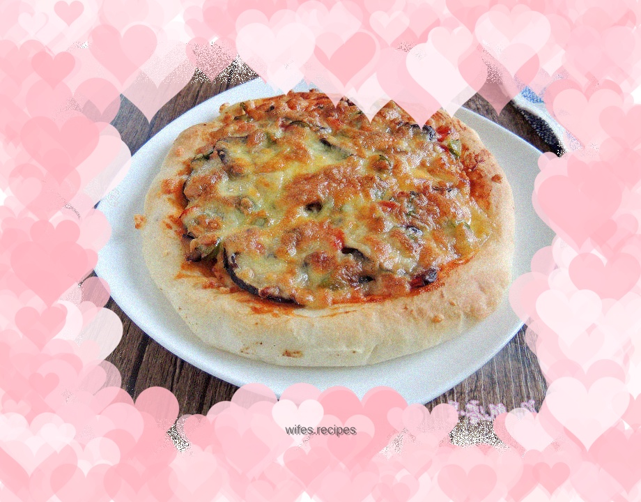 Mushroom Chicken Pizza
