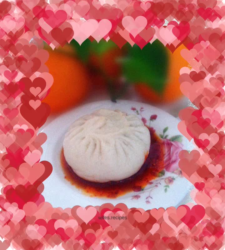 Large steamed buns with vegetarian filling