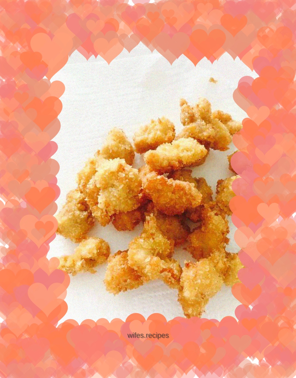 Fried chicken and popcorn