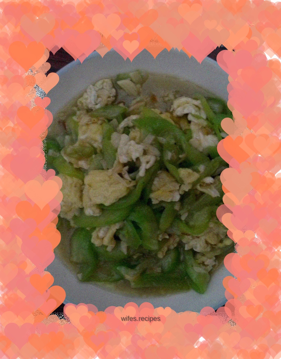 Scrambled eggs with loofah