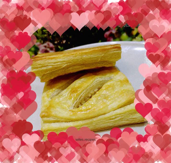 Thousand-feuille apple pie