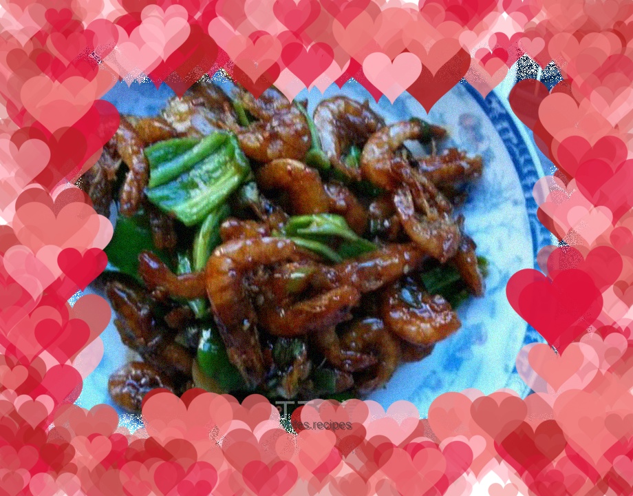 Crispy stir-fried river shrimp