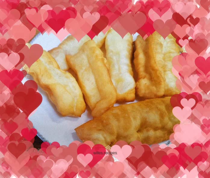 Small fried dough sticks