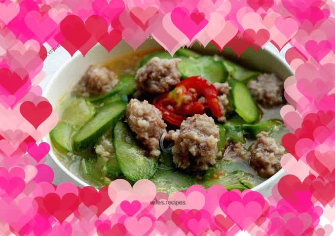 Meatball, Cucumber and Vermicelli Soup