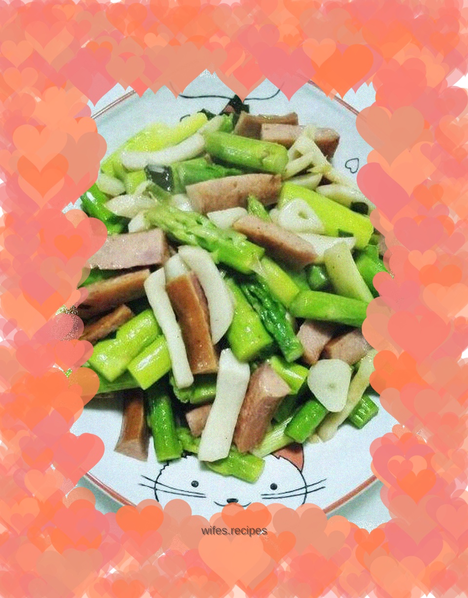 Stir-fried Asparagus with King Oyster Mushroom and Sausage
