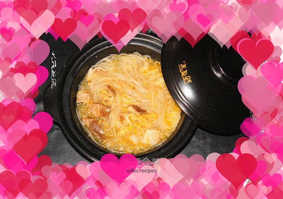 Sauerkraut and Pork Stewed Vermicelli