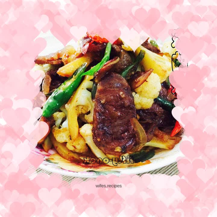 Stir-fried Cauliflower with Sausage