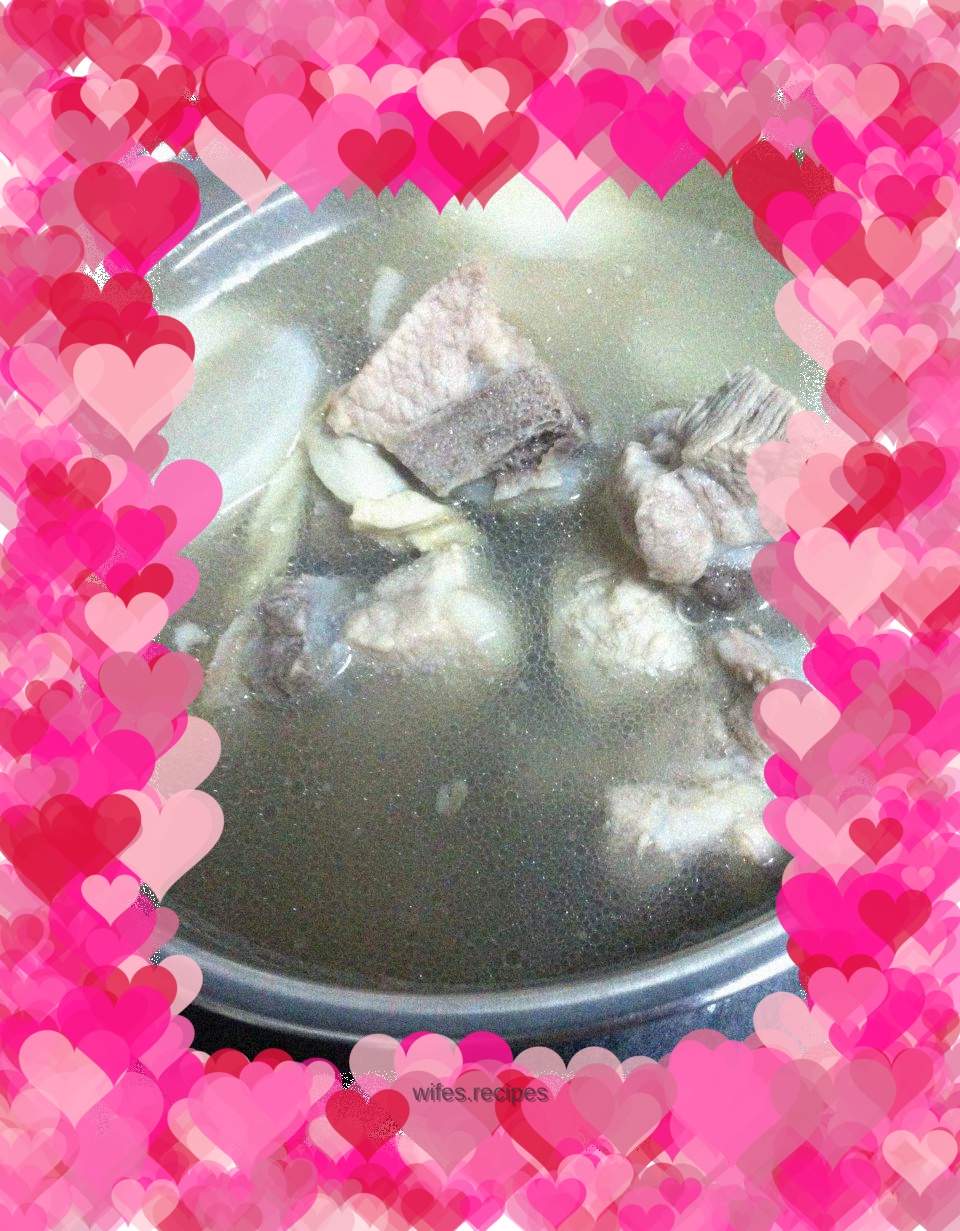 Dried Radish and Razor Clam Pork Ribs Soup