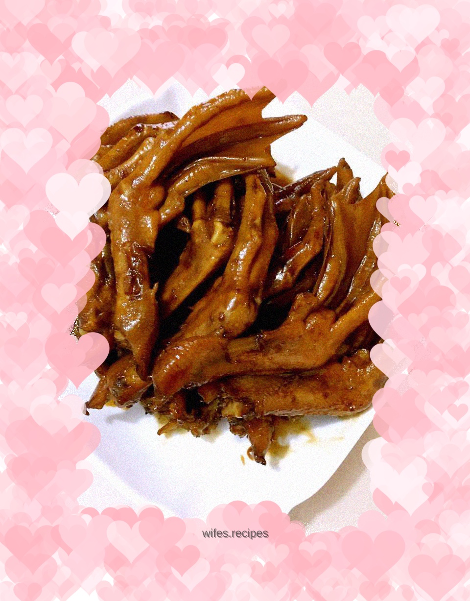 Braised duck feet
