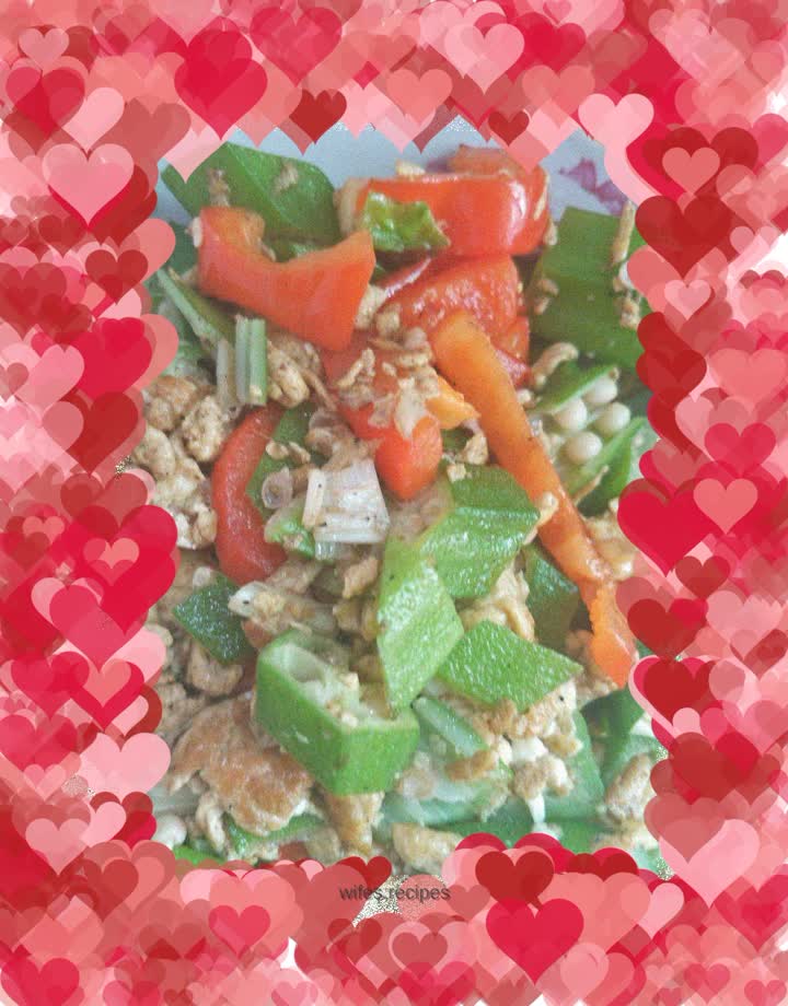 Okra scrambled eggs