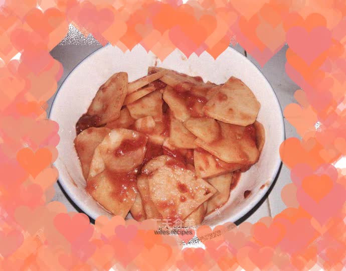 Fried potatoes with tomatoes