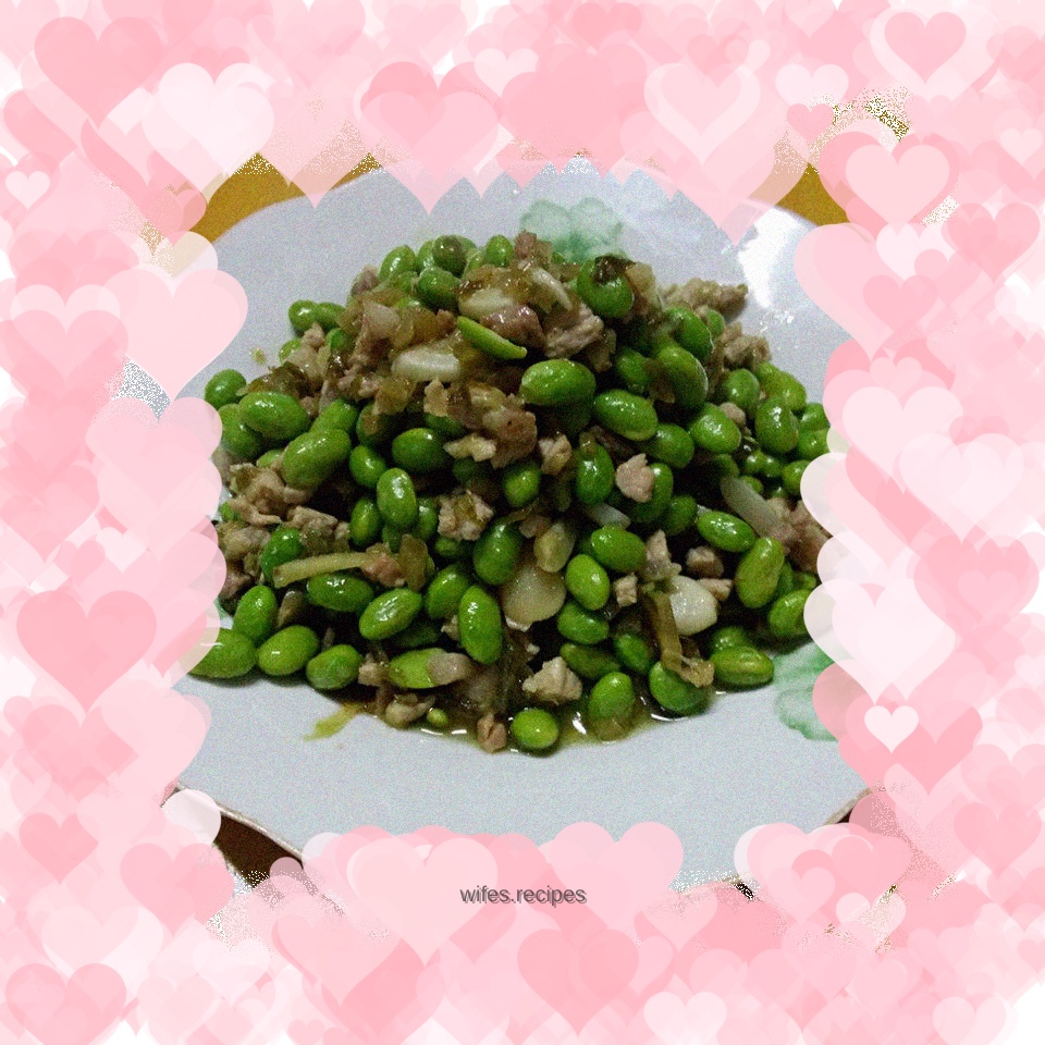 Fried pork with edamame