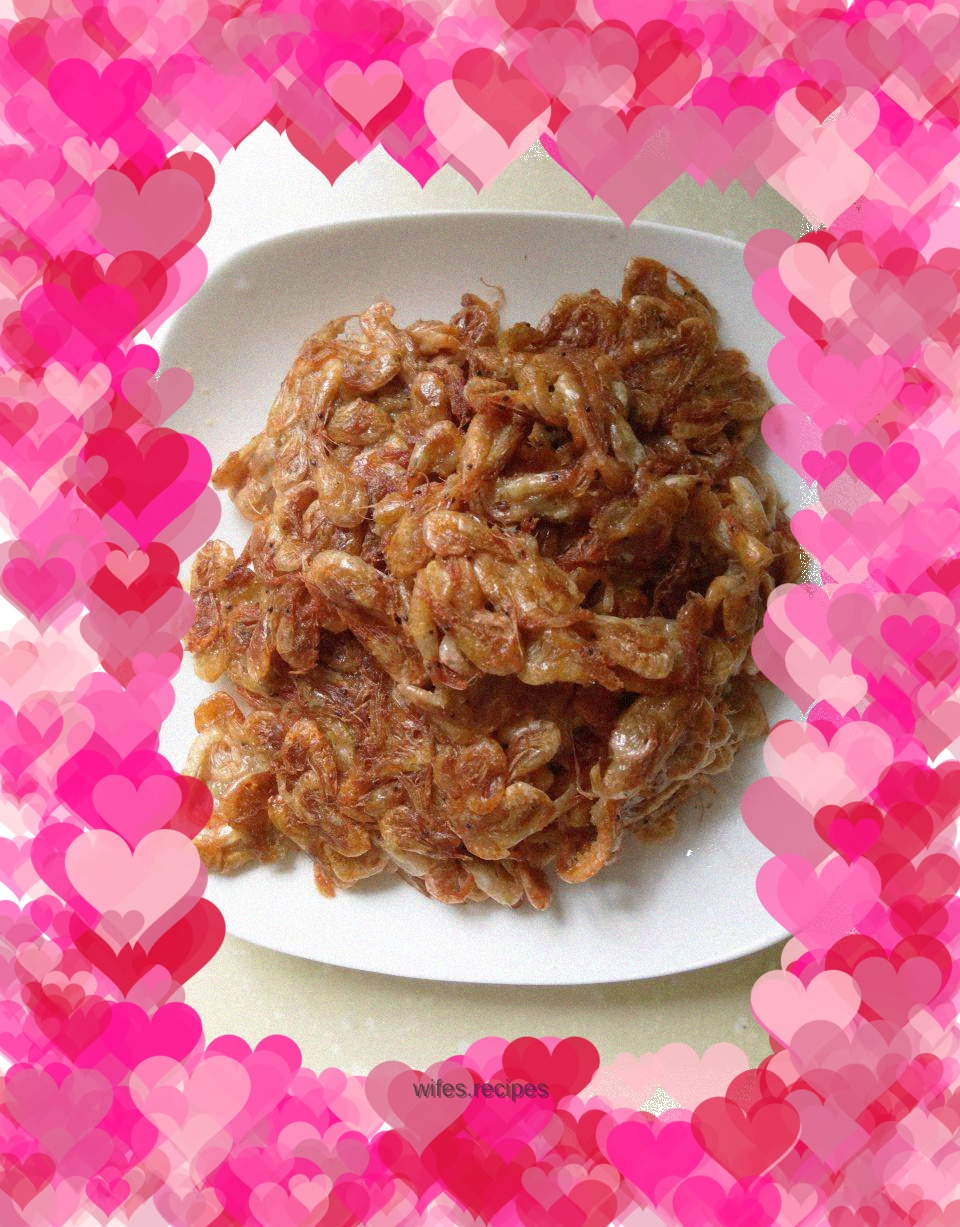 Fried river shrimp