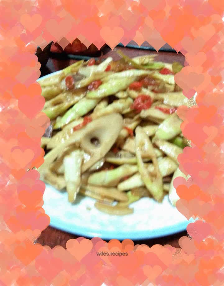 Stir-fried bacon with small bamboo shoots