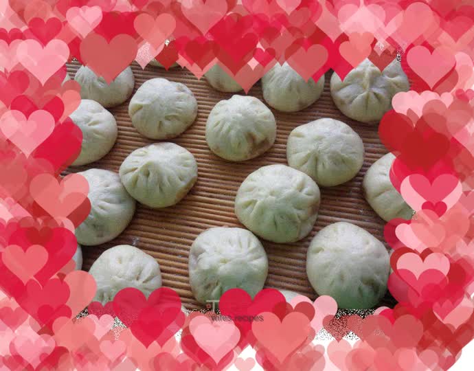 Steamed buns